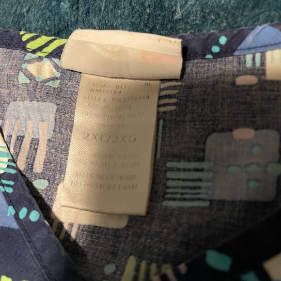 Scrub Top - Picture 5 of 5